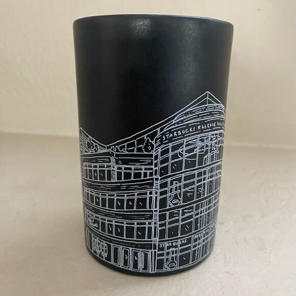 Starbucks Reserve Roastery Chicago Coffee Mug 10 Oz Black White Tea - Picture 2 of 5